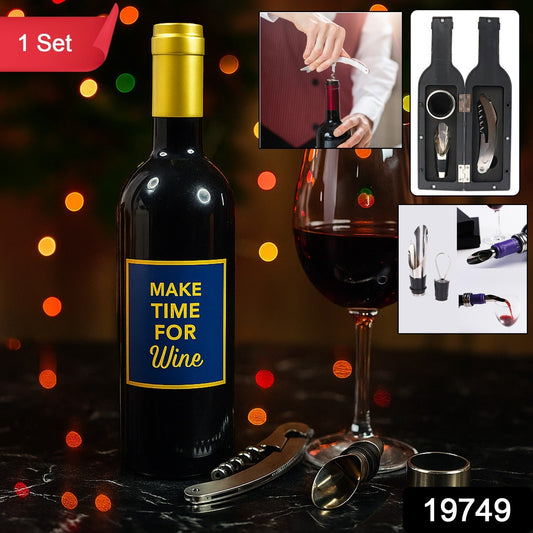 Decorative wine lover gift set in stylish bottle-shaped case